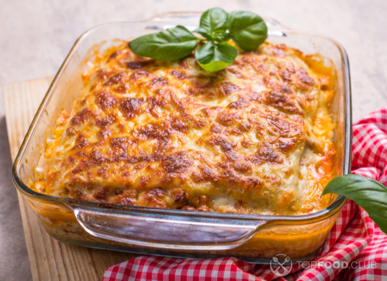 Запеканка из вареного мяса свинины